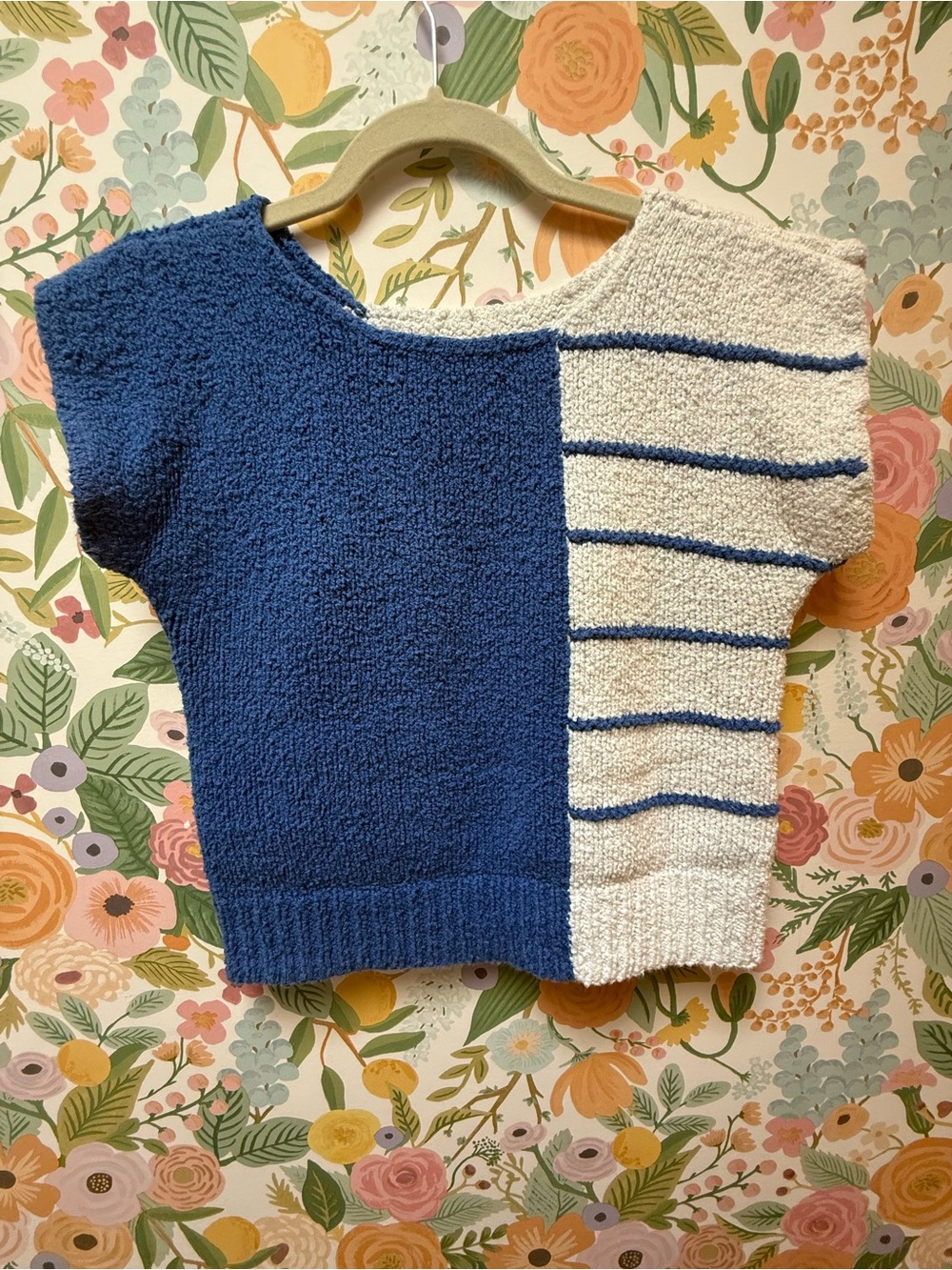 American Vintage 80s Reversible Boucle/chenille style cap sleeve sweater